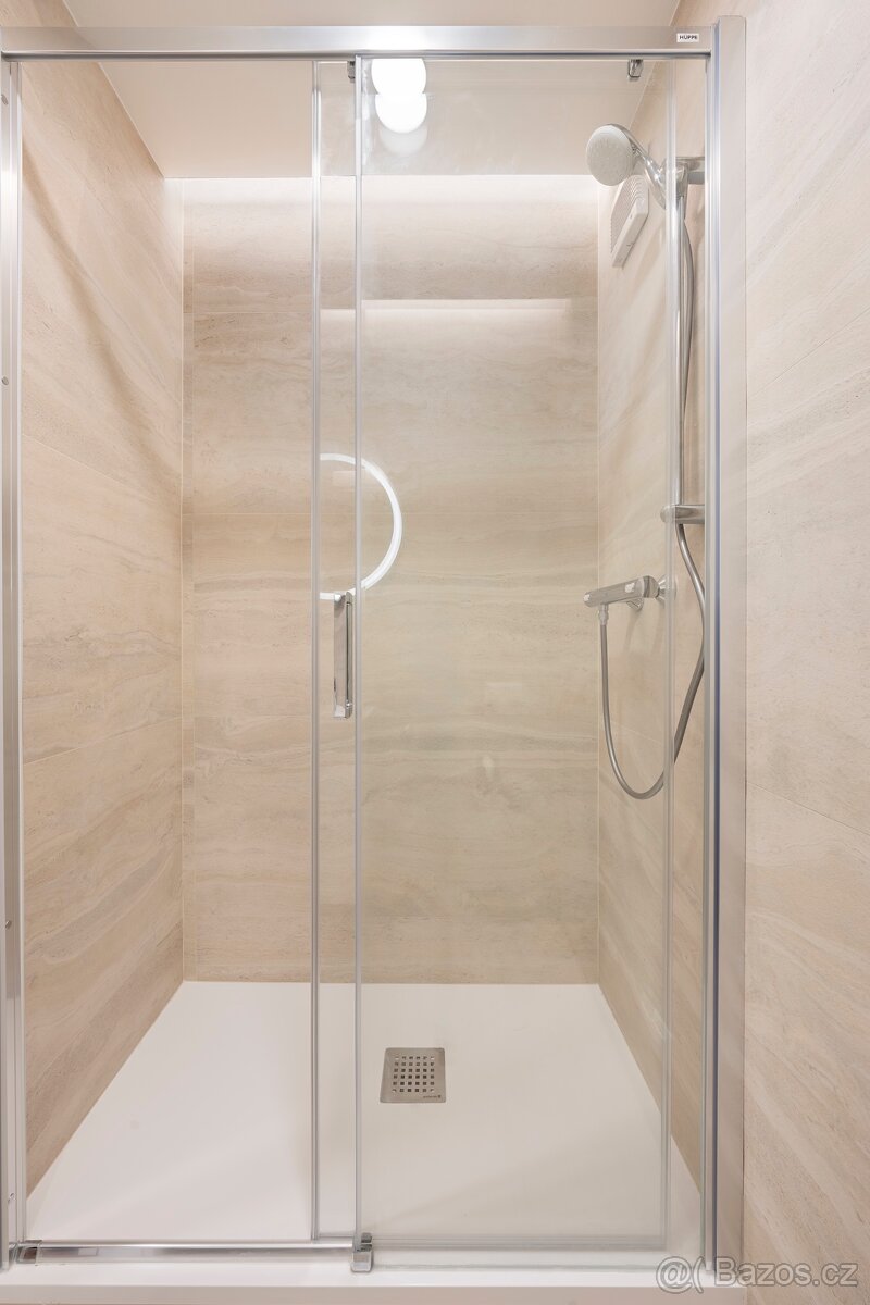 Prodej 2+kk, 40 m² + balkon + sklep, 5. NP, Brno–Bystrc - 12