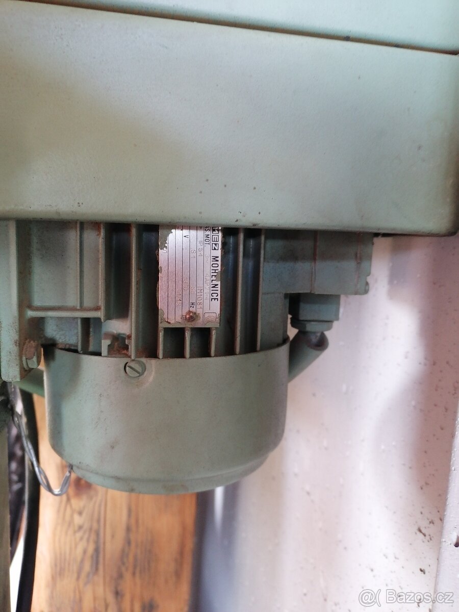 Stojanová vrtačka Jihokov Top stav - 12