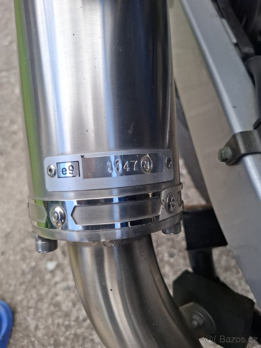 Suzuki GSF 650 N Bandit - 12