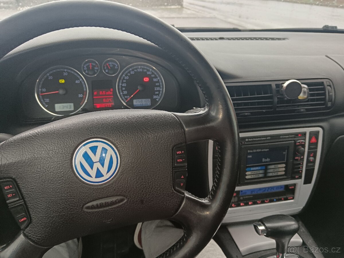 VW Passat b5.5 2.5 TDI 110 kW tiptronic - 12