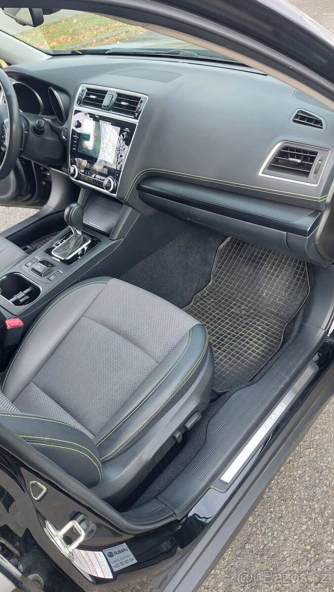 Subaru Outback 2.5i-X ES Special Edition - 12