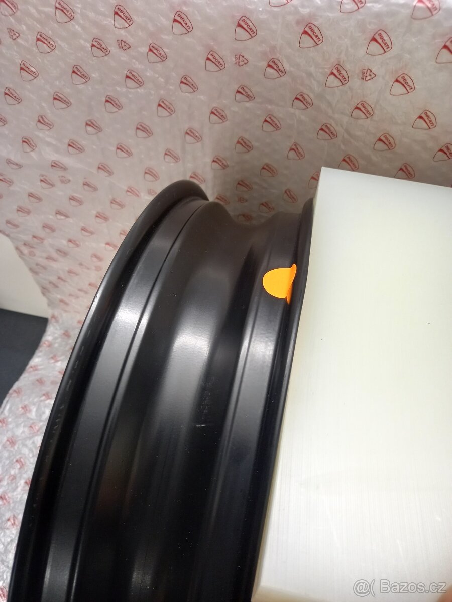 Ráfky na Ducati - 12