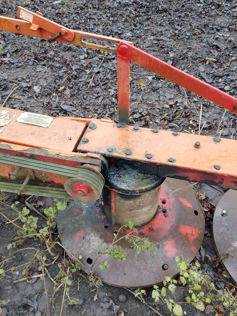 BUBNOVÁ ROTAČNÍ SEKAČKA 165 CM - 12