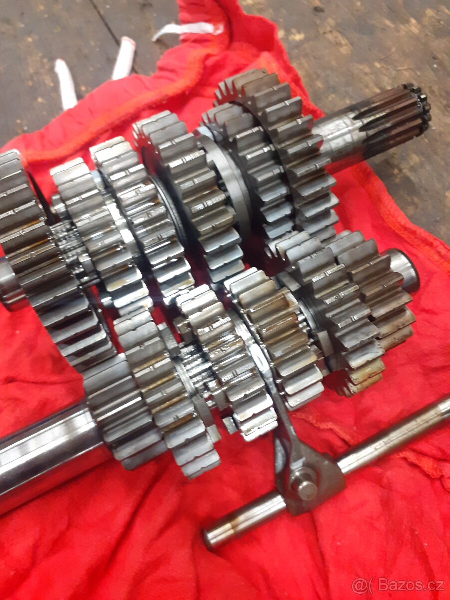 2001 Ducati monster s4 916, díly - 12