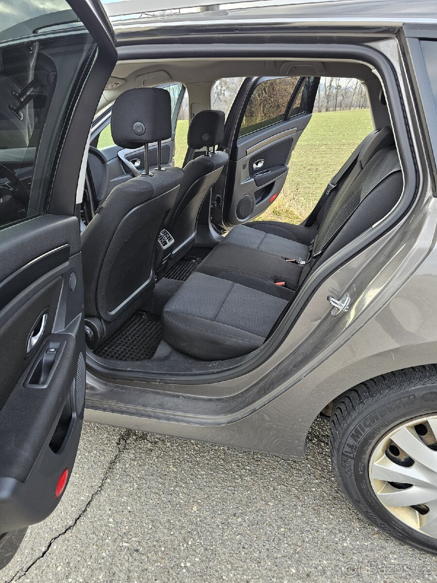 Renault Laguna 3 - 12