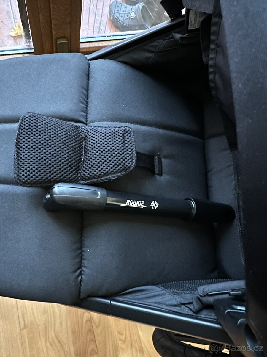 Thule Urban Glide 3 black - 12