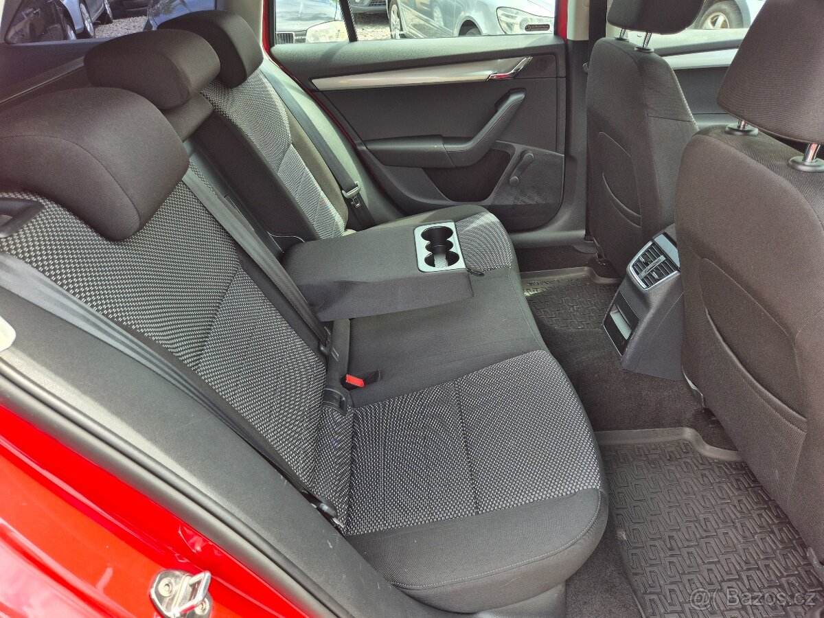 Škoda Octavia III,Combi,1.6TDi,81KW,KOUPENO V ČR,R.V.2015 - 12