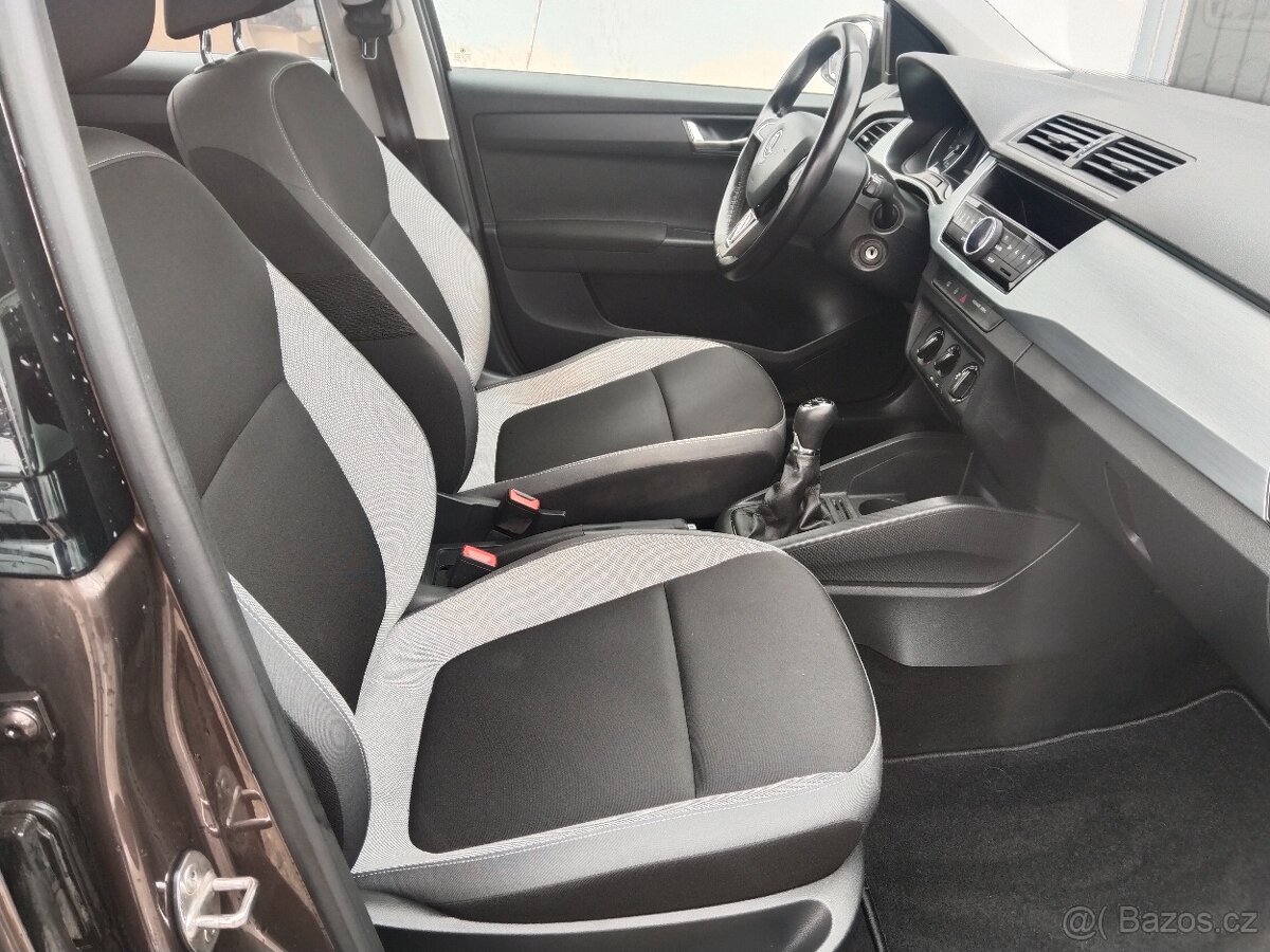 Škoda fabia 3 1,2tsi,66kw,rv 2016,najeto 178000km - 12