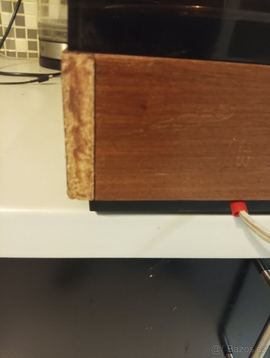 Tesla Stereo B101 - 12