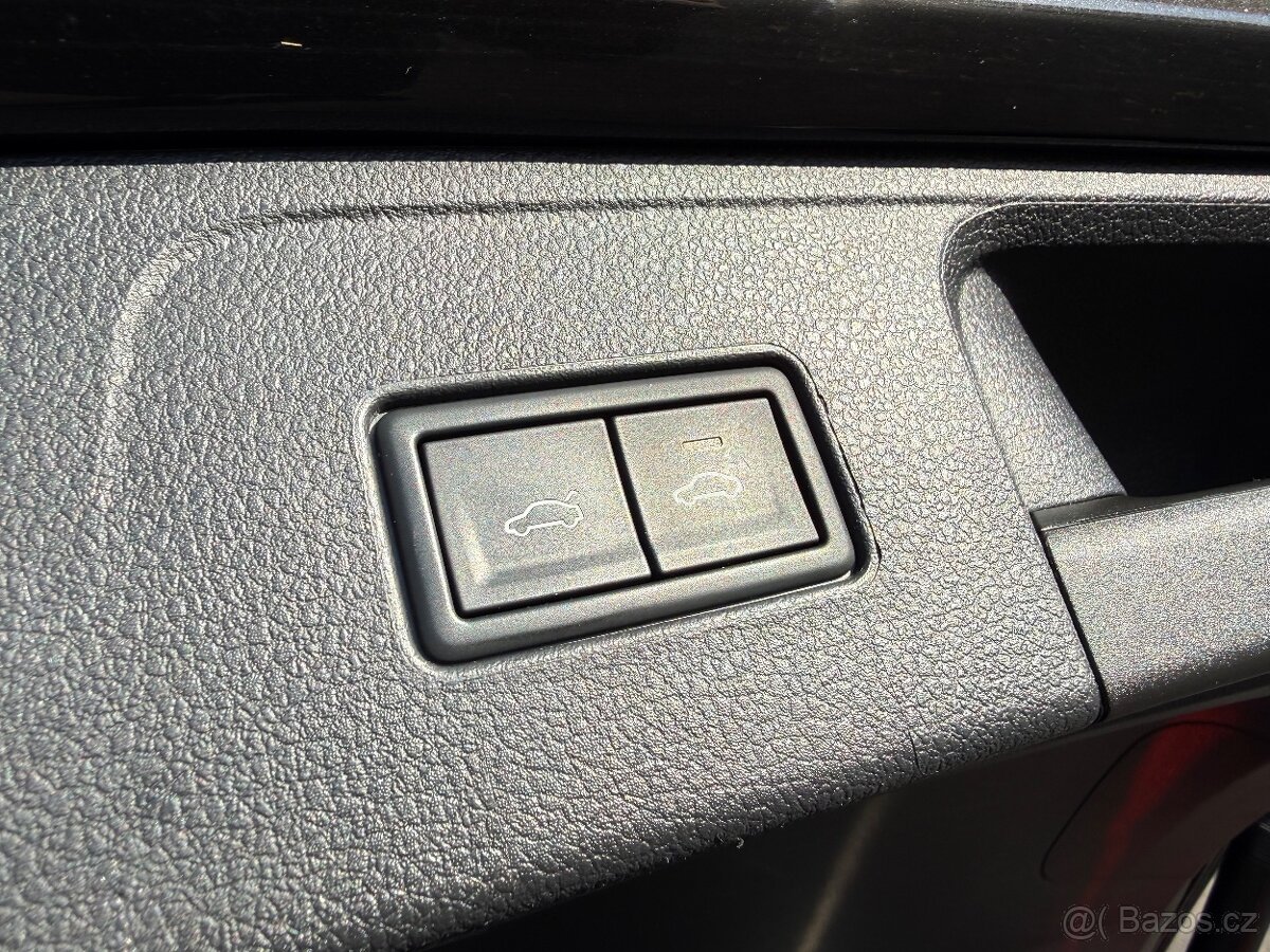 VW Passat 2.0TSi 140kW R-line Panorama - 12