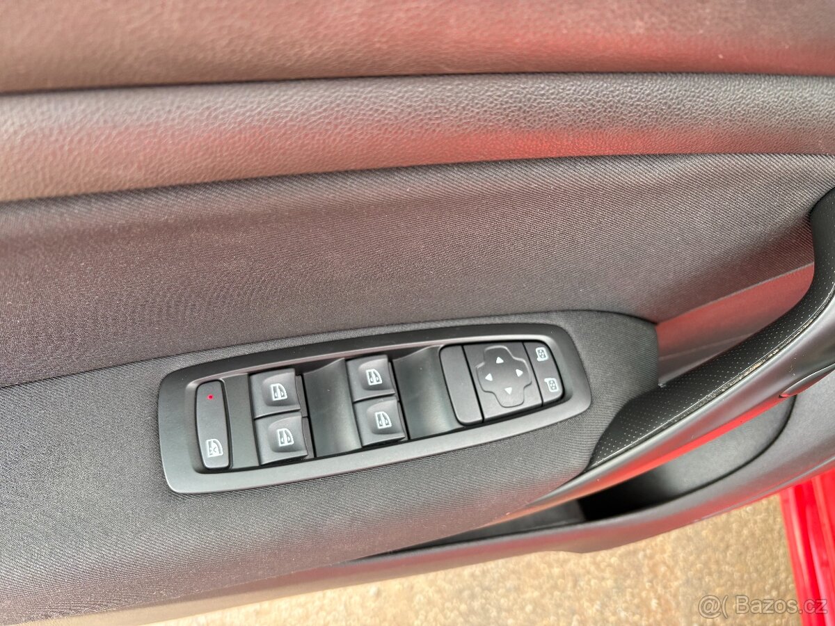 Renault Mégane, 1.3TCe - 75kW ČR nová STK - 12