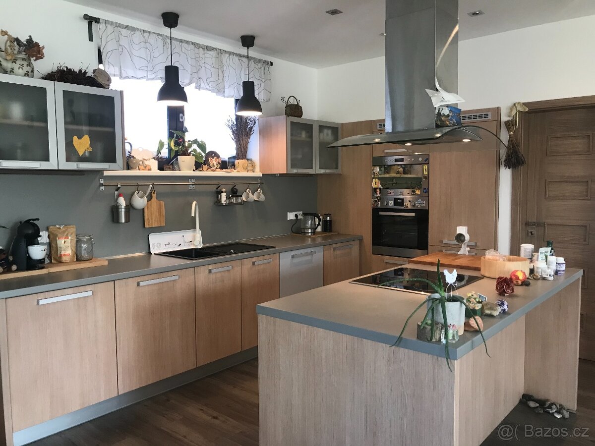 Rodinný dům - dřevostavba - - 12