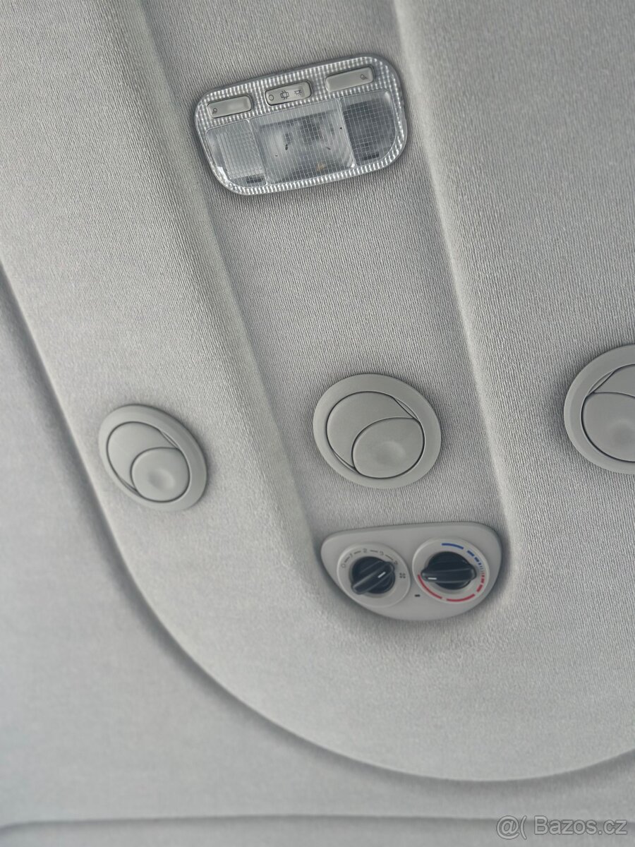 Fiat Scudo 2.0 Nafta 120 KW 2012 Rok - 12