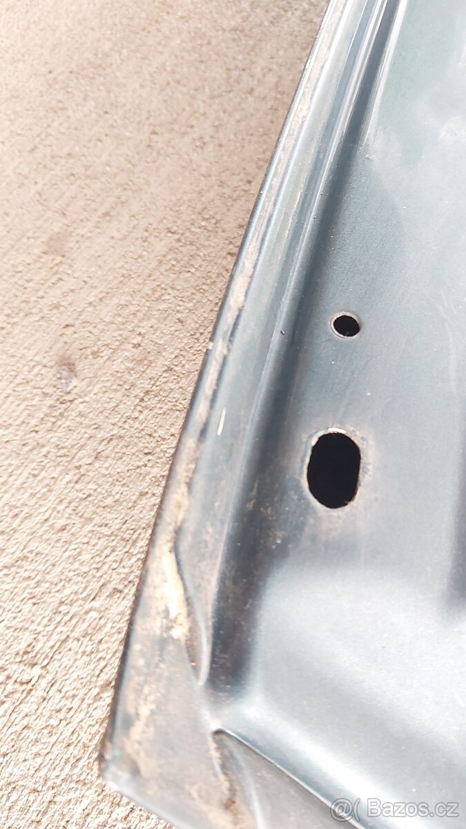 Mazda B2500 – Kapota - 12