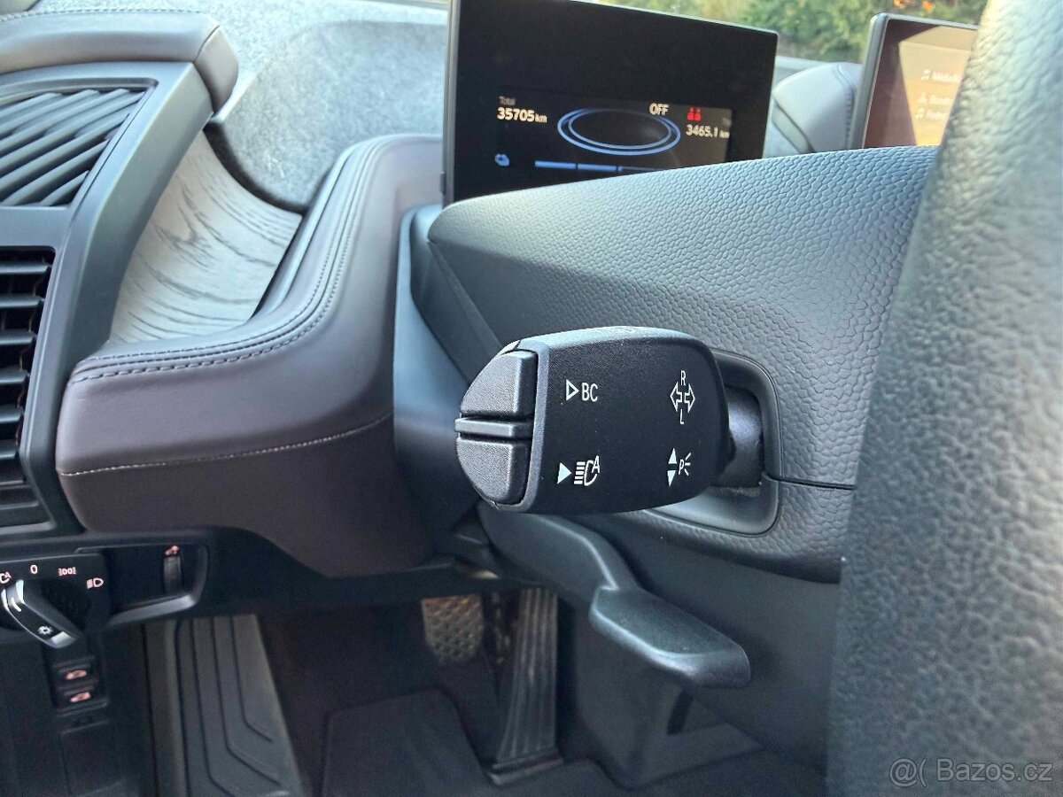 BMW i3 120Ah 2022 PROFI NAVI. KEYLESS, ADAP. LED. KŮŽE - 12