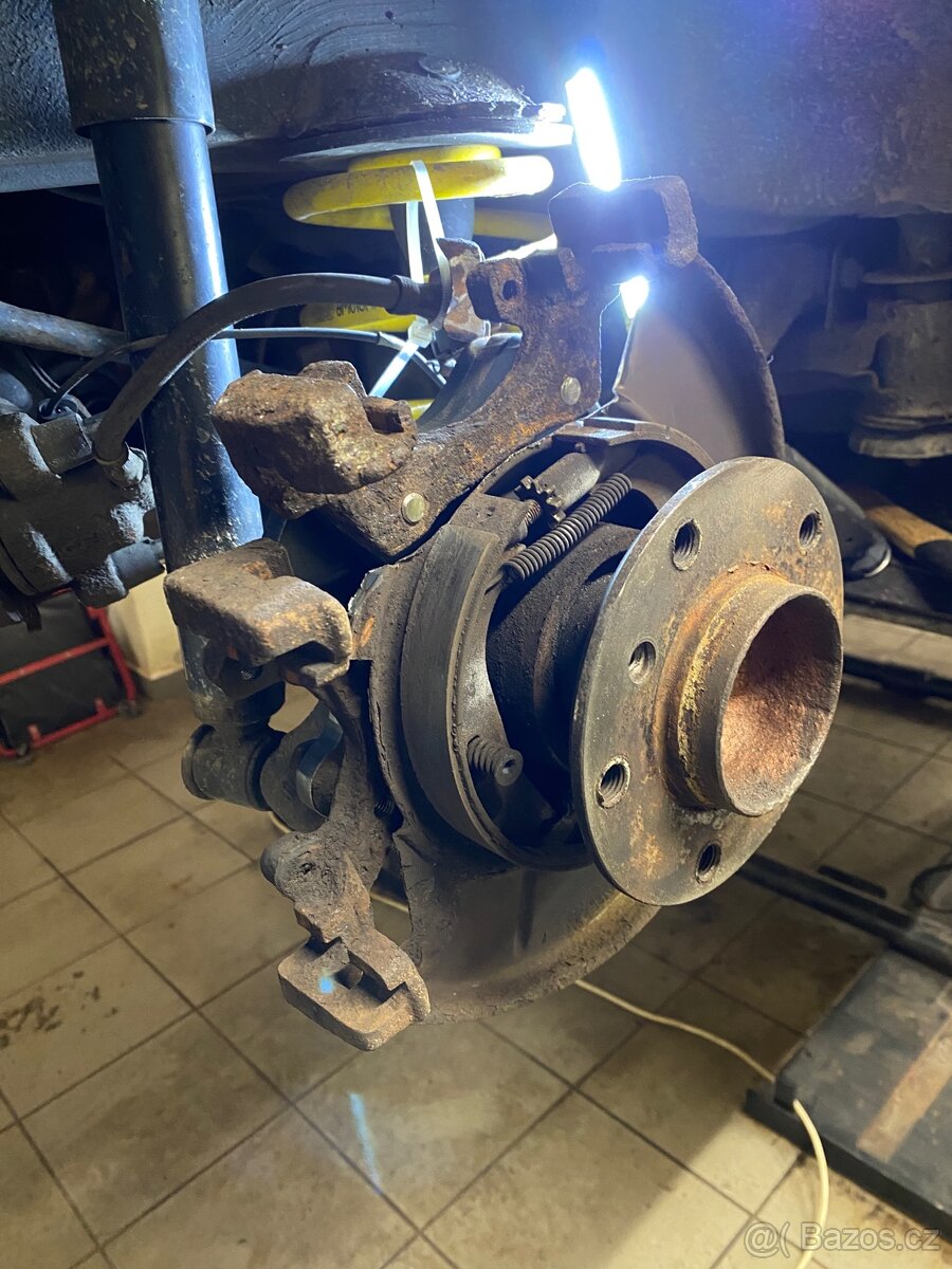 Adaptéry brzd e30 e36 compact - 12