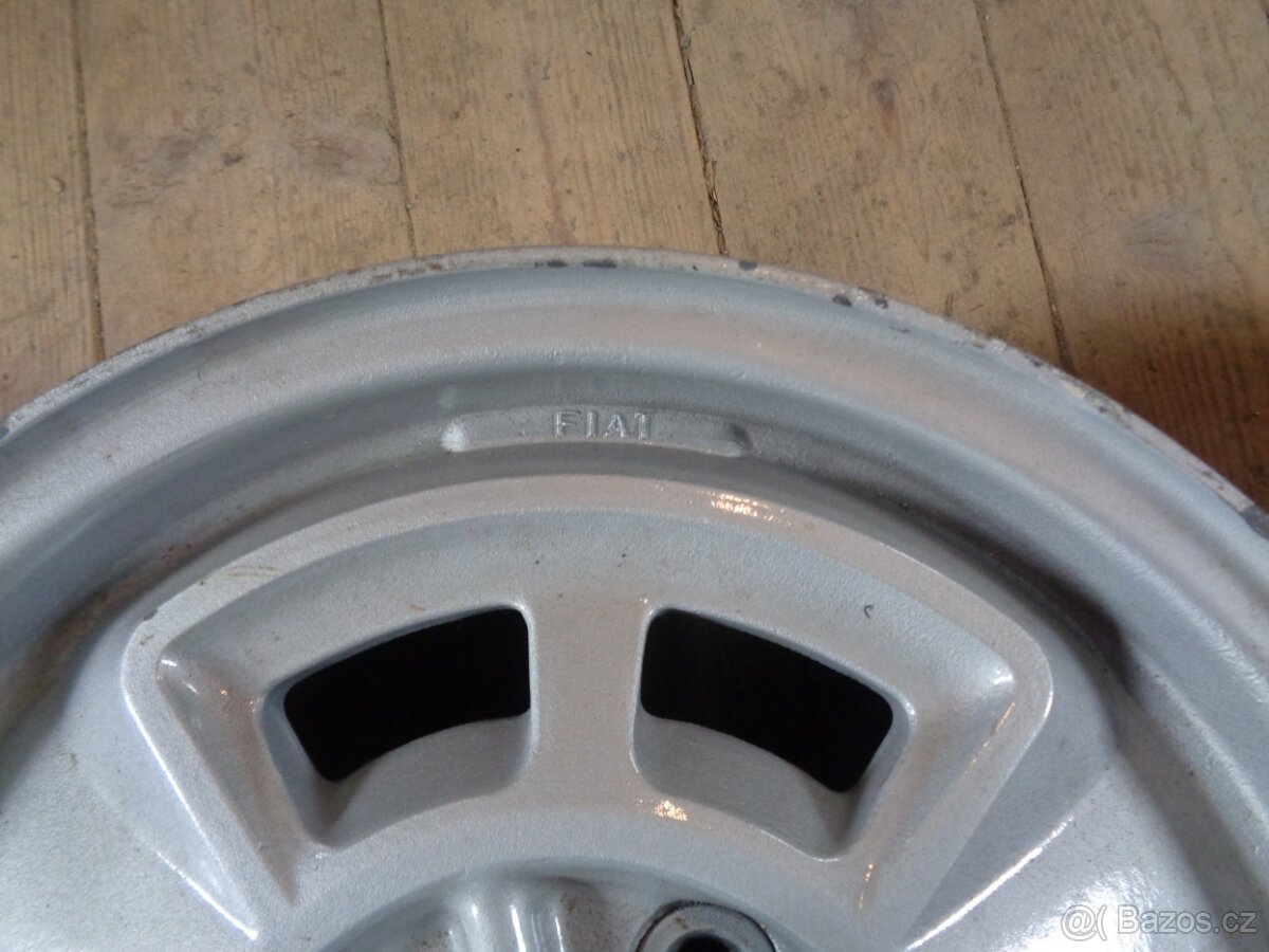 Fiat magnesiové disky Cromodora - 12