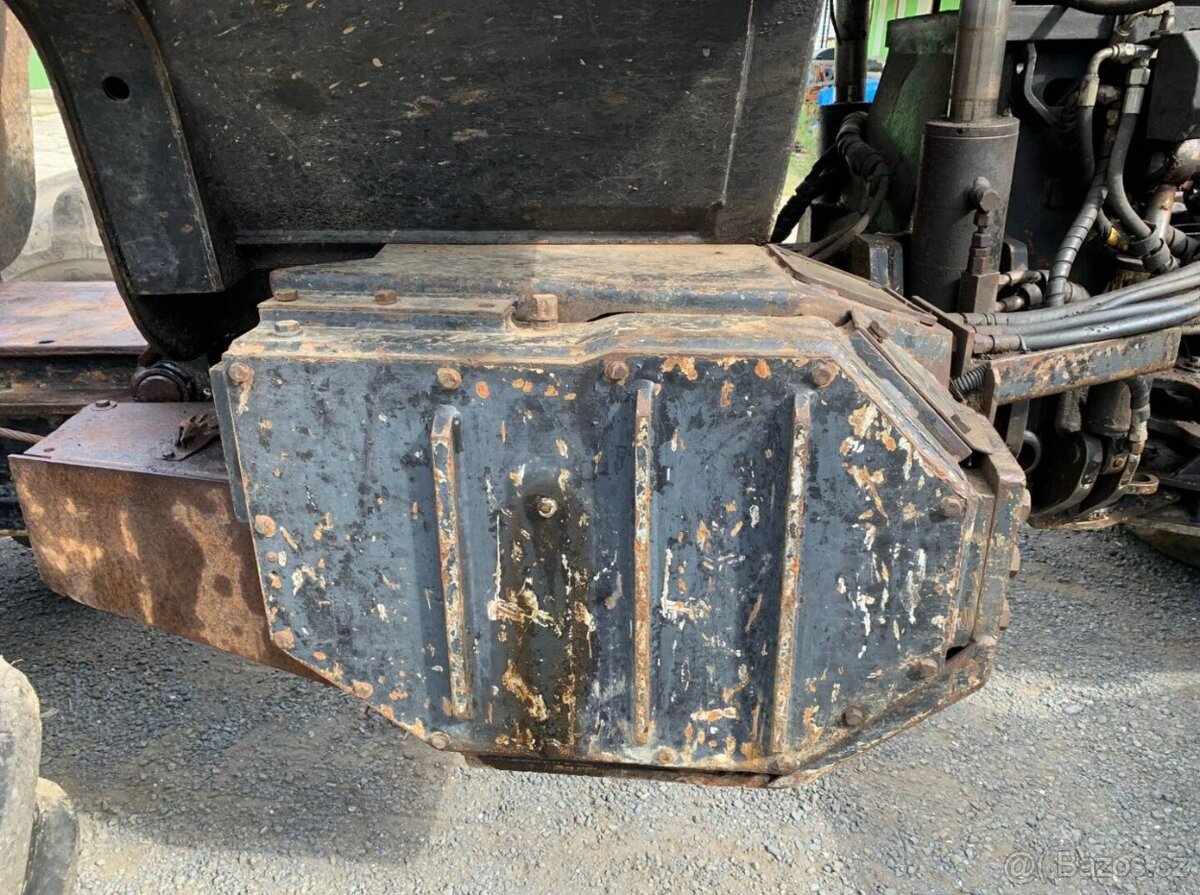 Vyvážečka VALMET 860.3. - 12