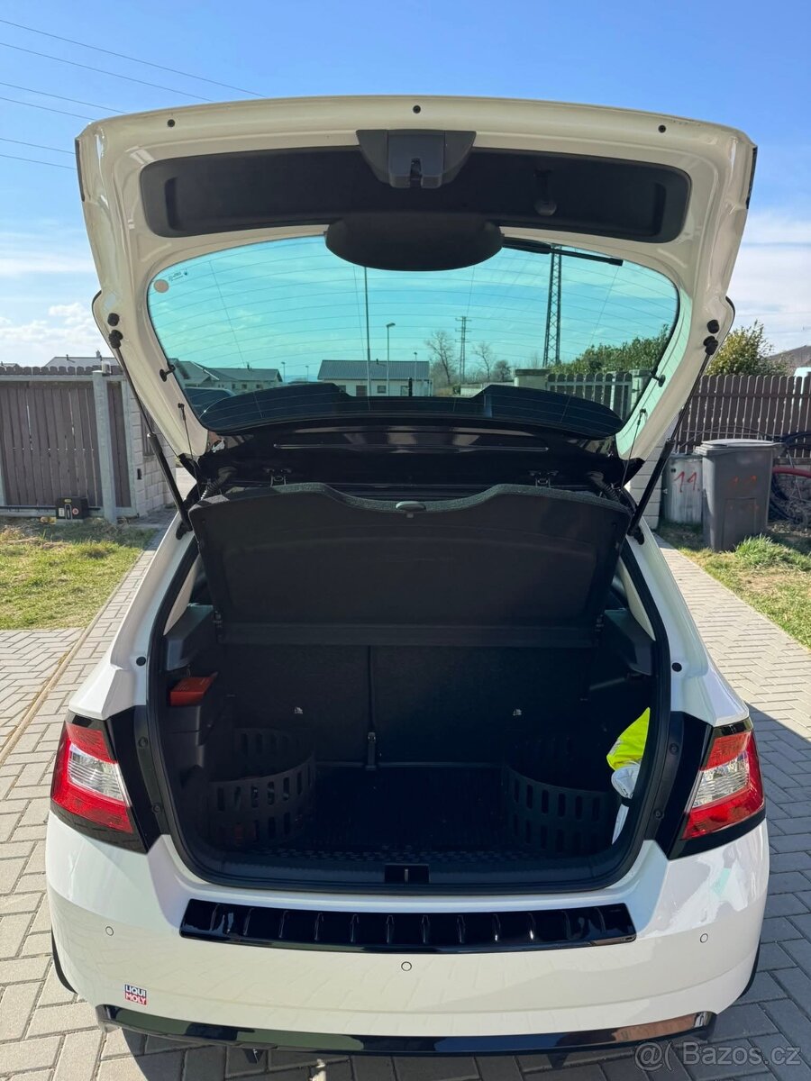 Škoda Fabia edice R5 - 12