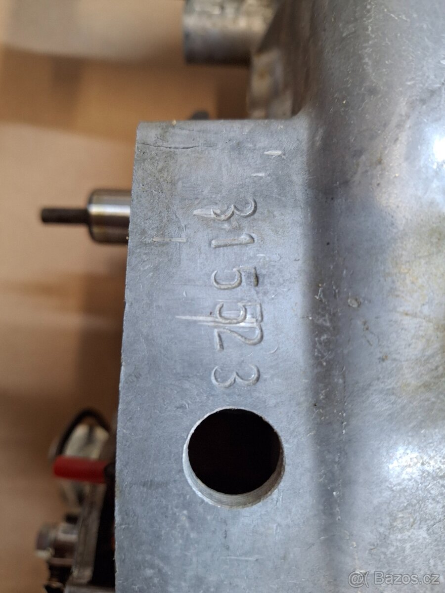Motor JAWA 21,23 - 12