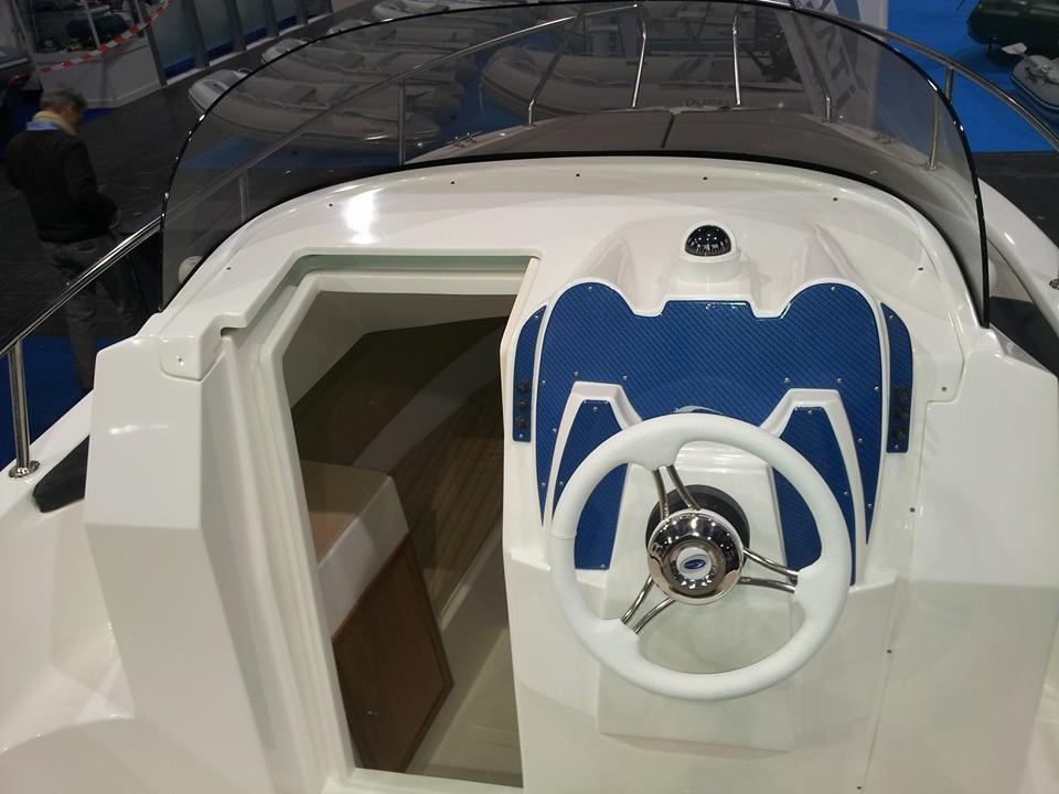 Prodej nová kabinová jachta WA 19 PLUS/5,70m - 12