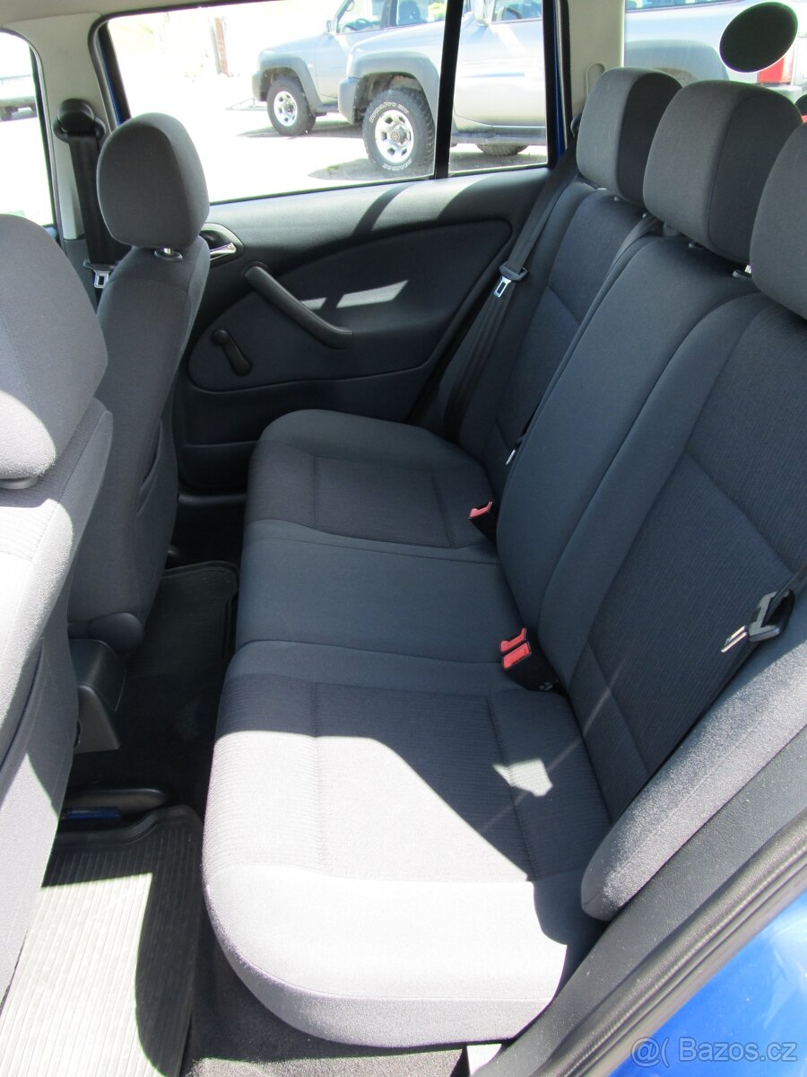 Škoda Octavia 1.6 i CZ 1.maj - 12