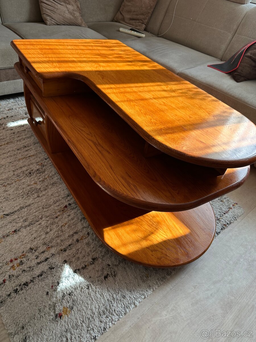 Konferenční stůl masiv - 12