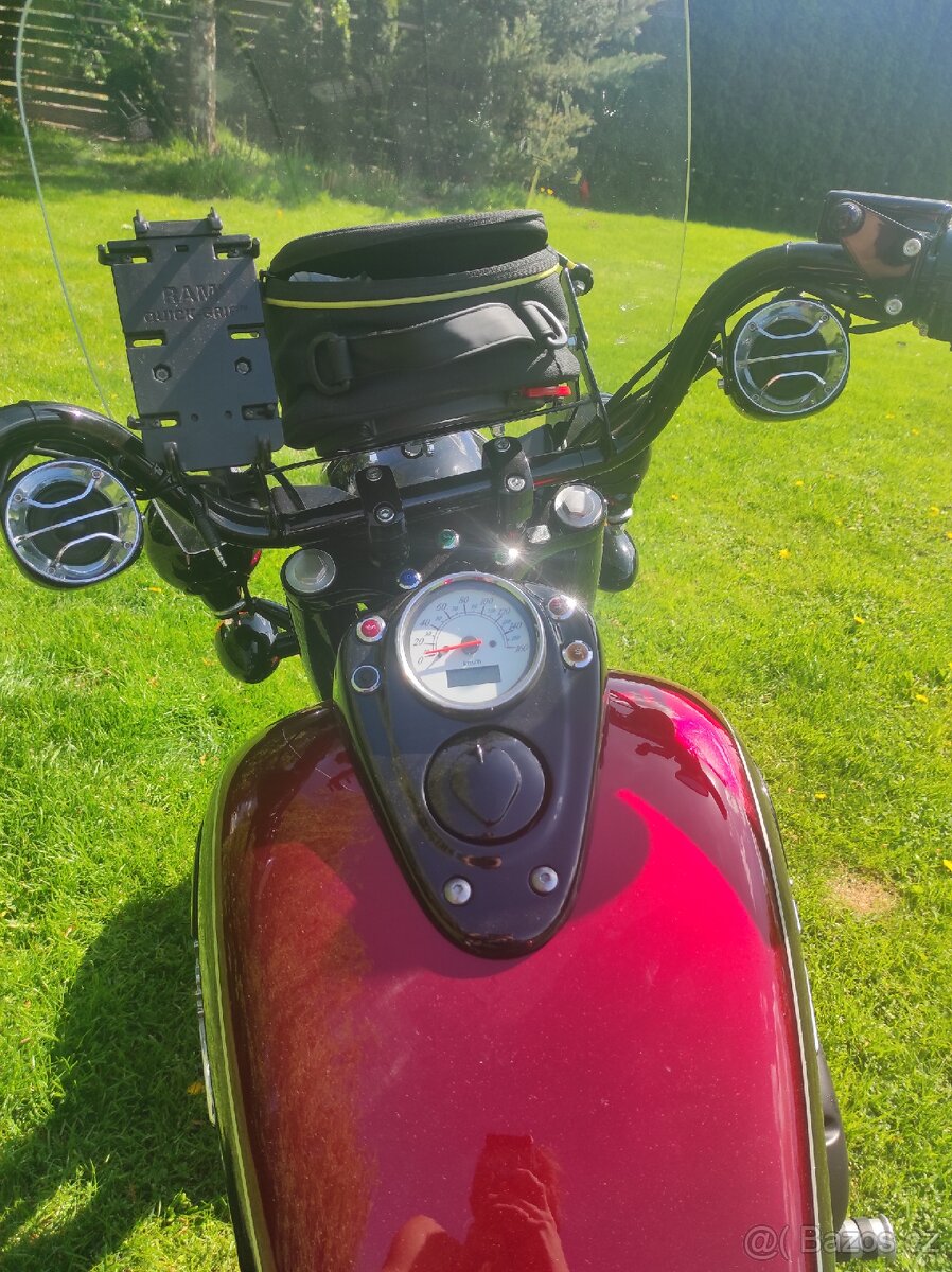 Honda VT 750 c2 Shadow - 12