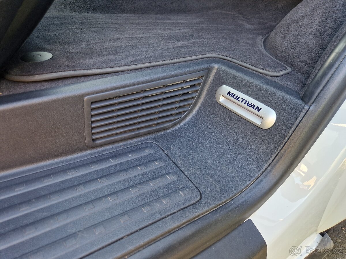 VW MULTIVAN T6-110Kw-COMFORTLINE-JEDINEČNÝ - 12