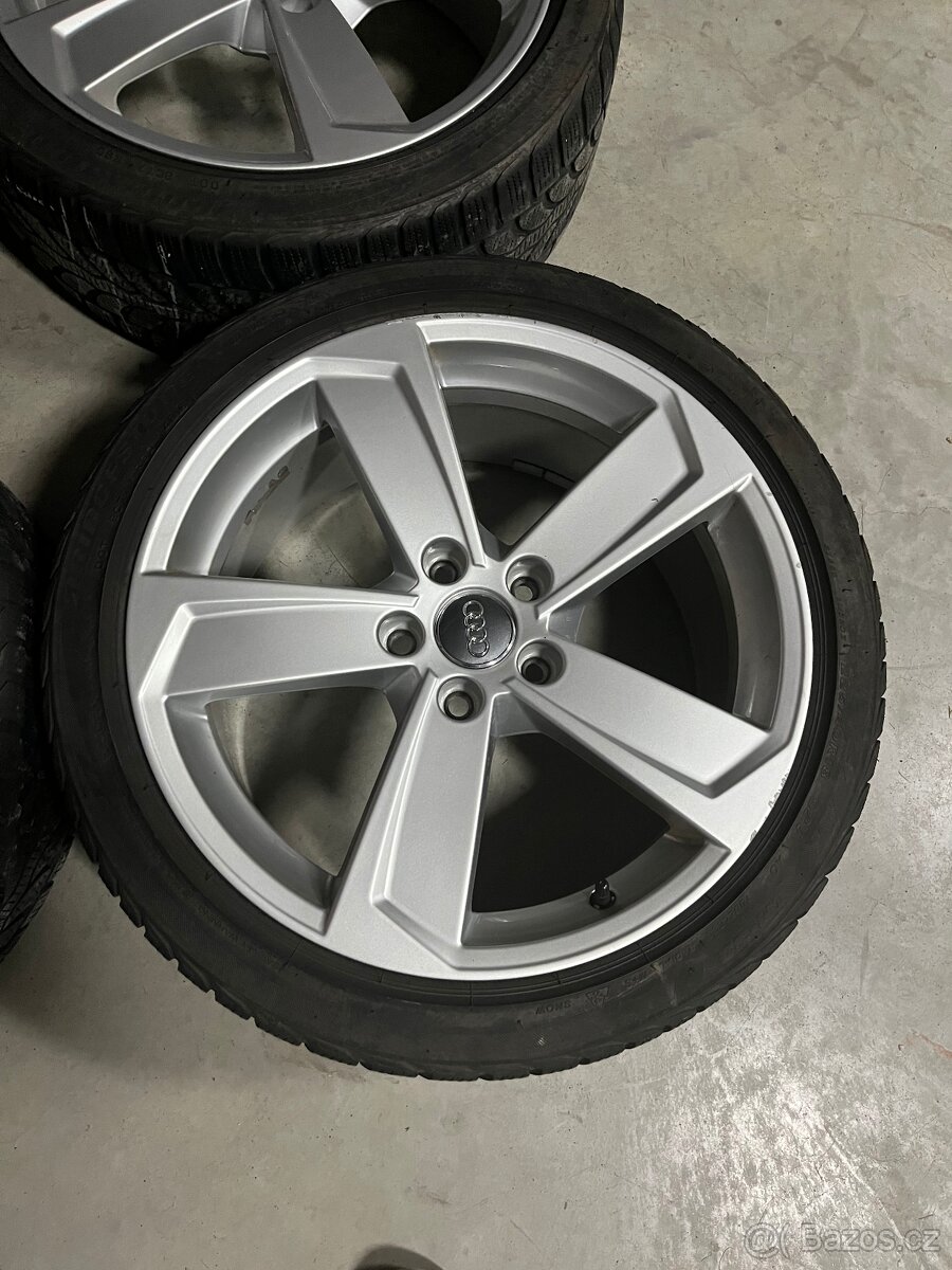 Kompletní sada Audi A3 R18 zimní - 12