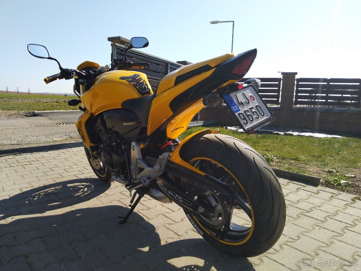 Honda CB 600 F Hornet – 2012 (poslední model) – TOP STAV - 12
