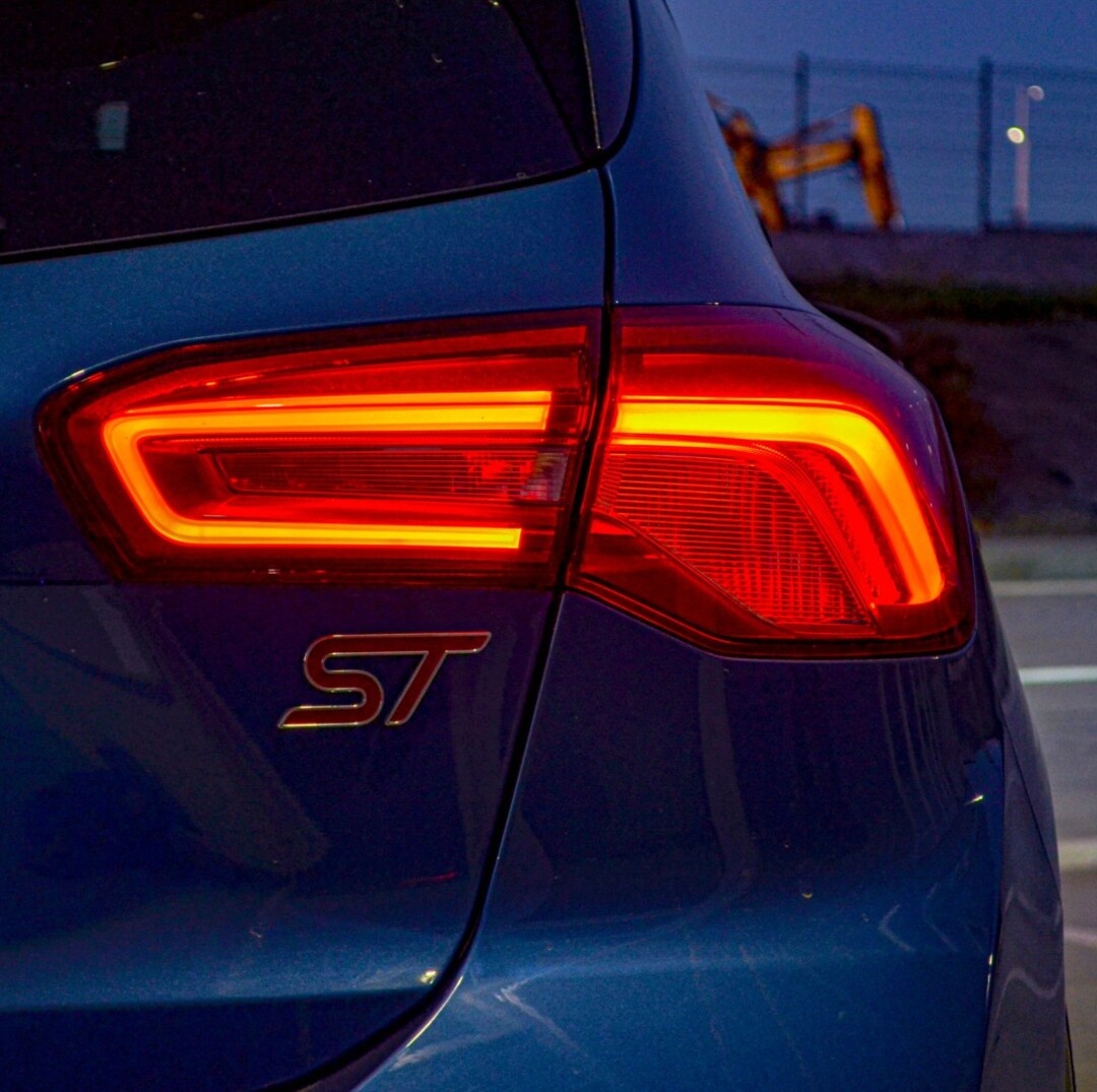 Ford Focus ST 2.3 - 12