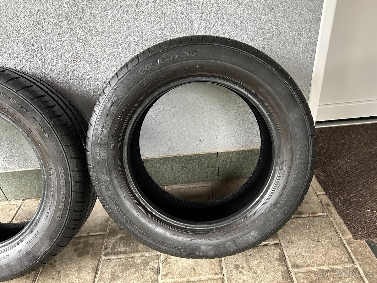 Prodám gumy 205/60/16 Michelin - 12