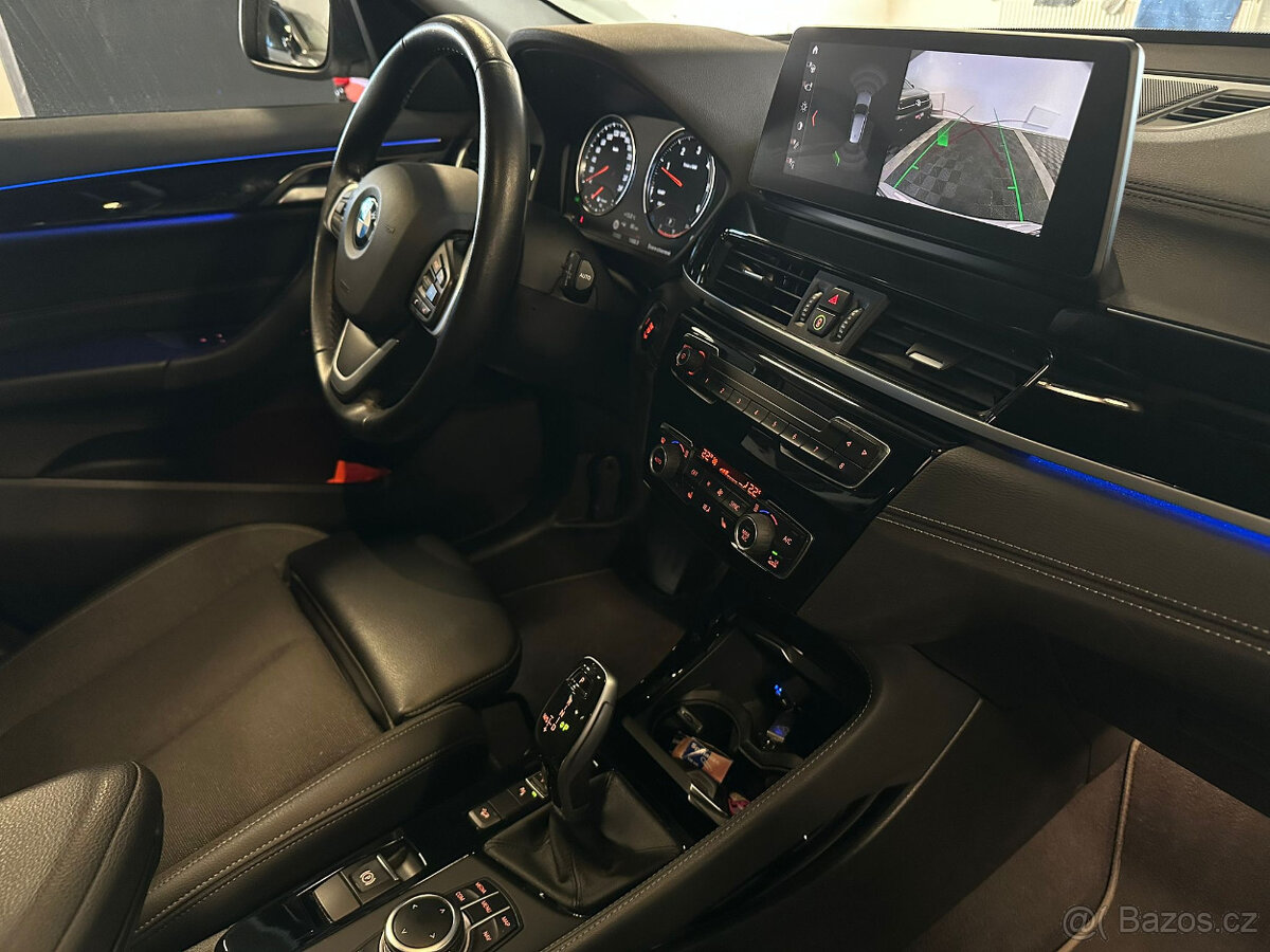 BMW X1 xDrive 18d A/T - 12