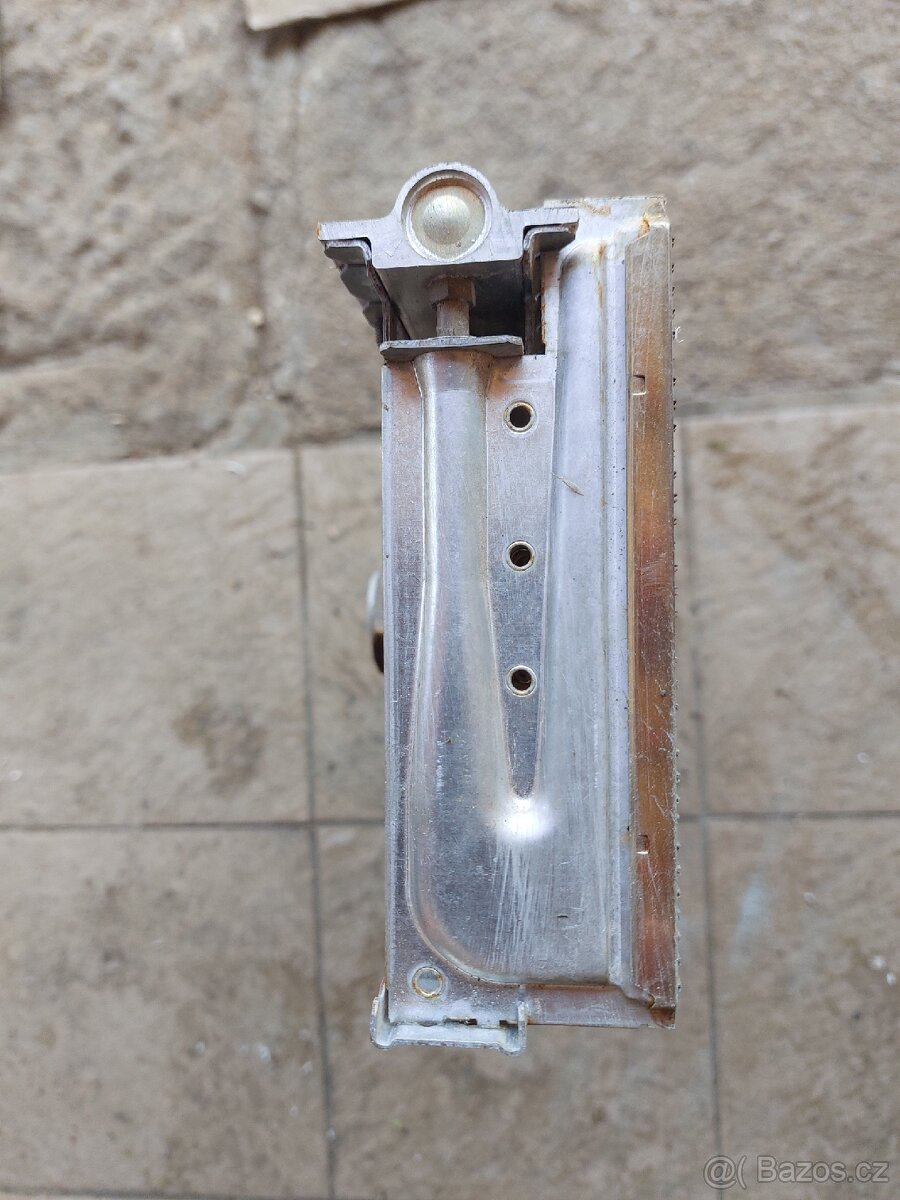 Náhradní díly na kotel Junkrs - 12