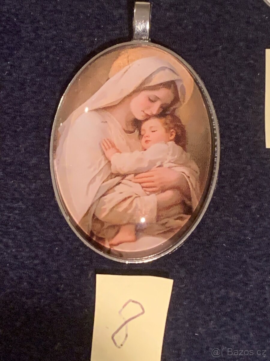 přívěs ,...4,5 x 3,3cm - 12