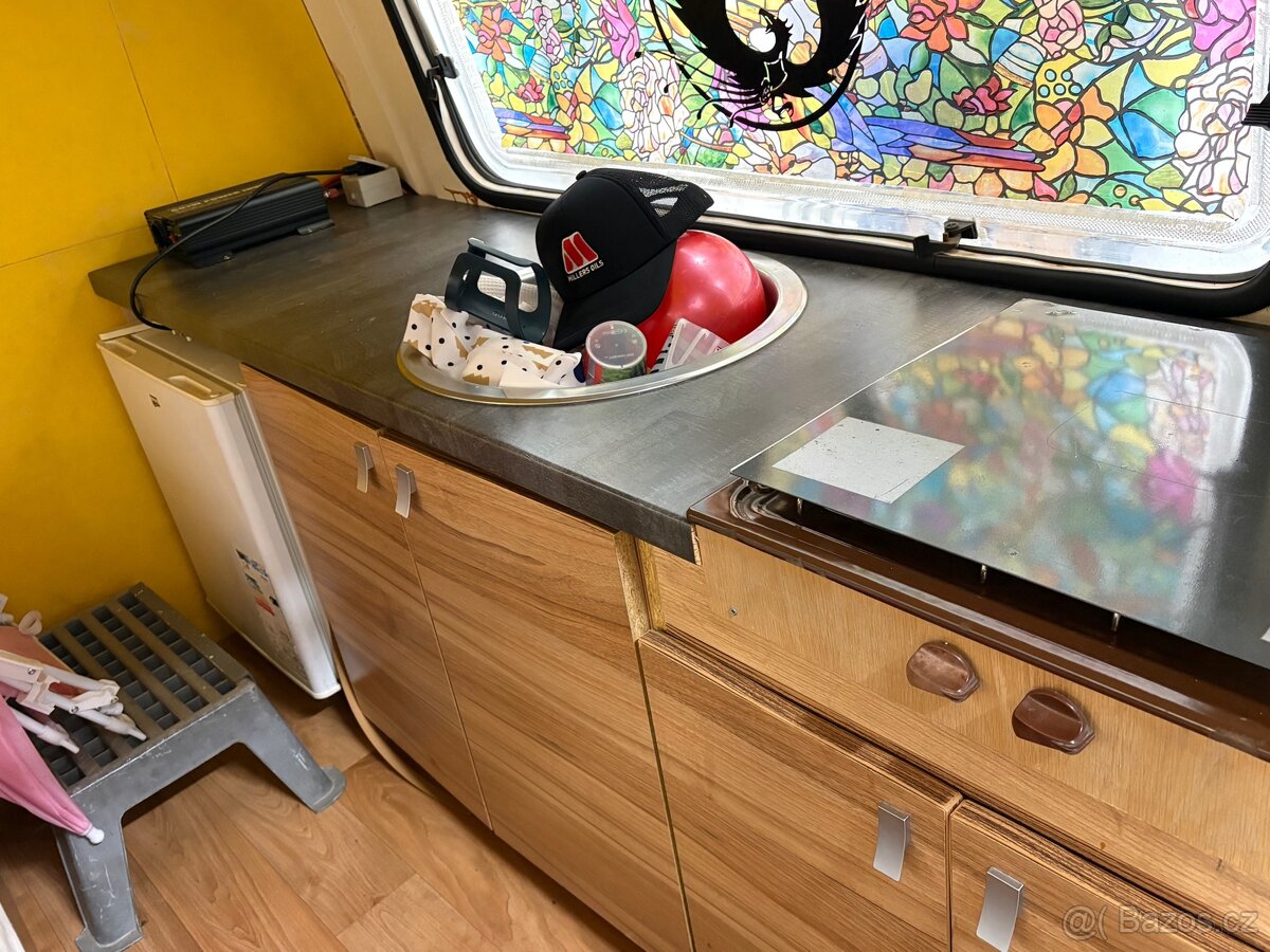 Polský karavan N126 - 12