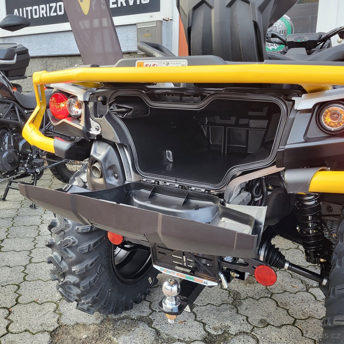 CAN-AM Outlander MAX 650 XT-P ABS MY24 SPZ, AKCE PODZIM - 12