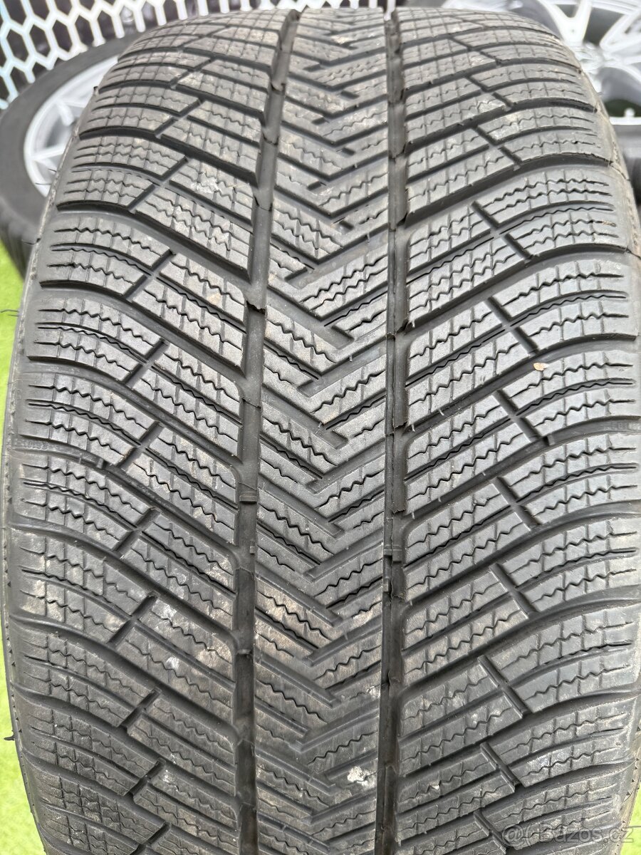 MERCEDES BENZ AMG E W213 E63 E63S MICHELIN - 12