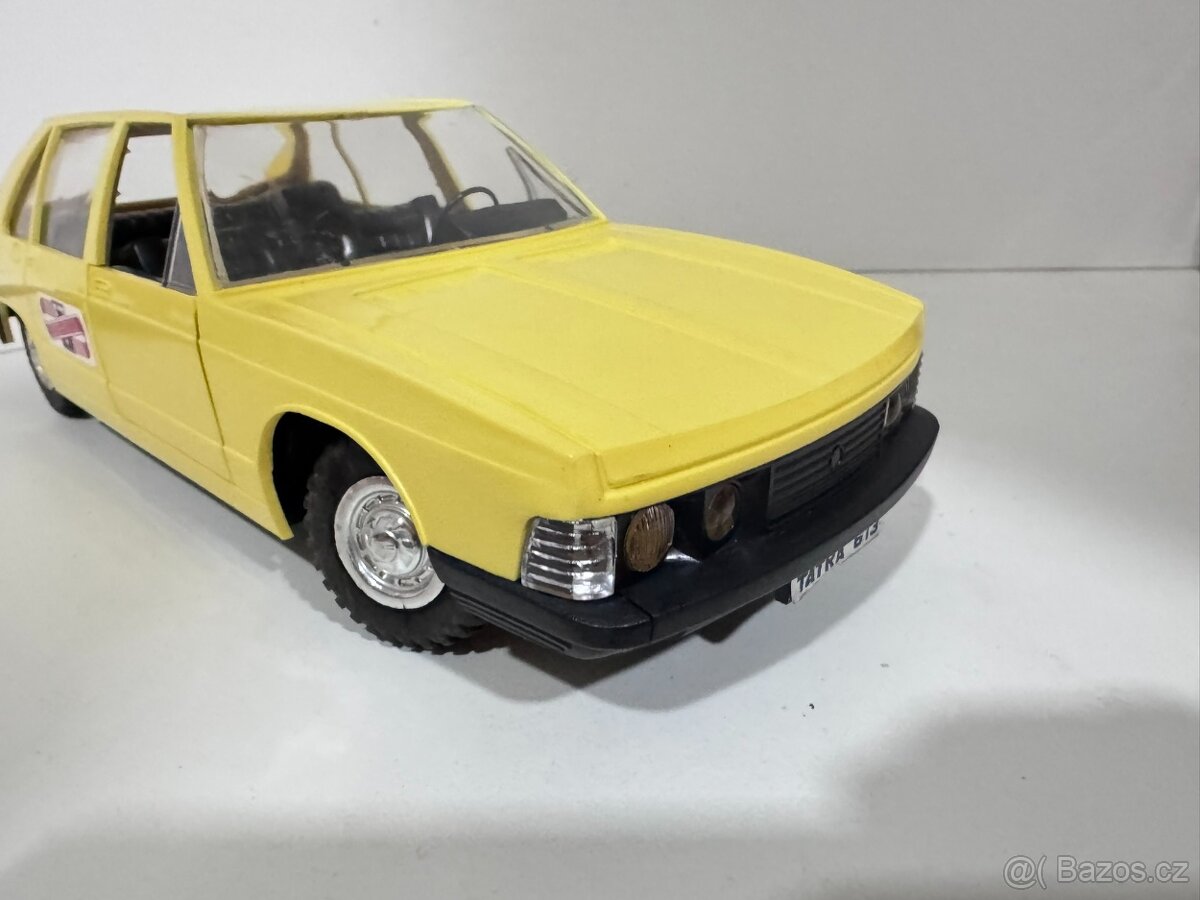 ITES - Stará hračka - TATRA 613 - SUPER STAV - 12