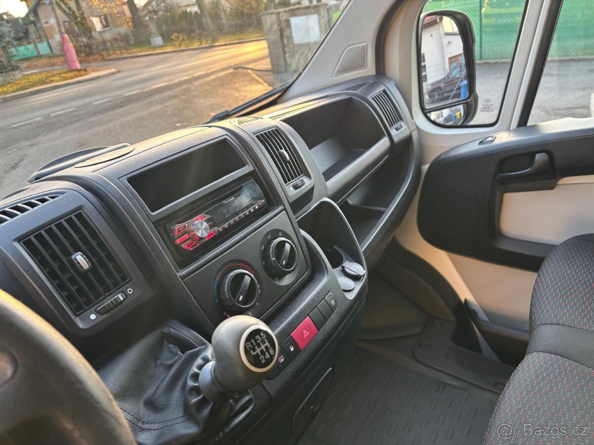 Peugeot Boxer, Peugeot Boxer Maxi - 12