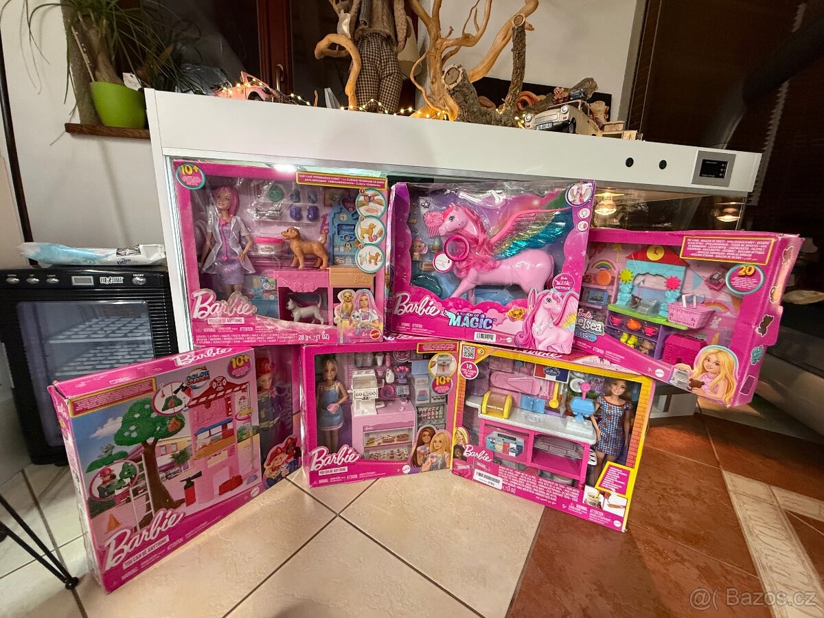 Hrací sady Barbie mega set - 12