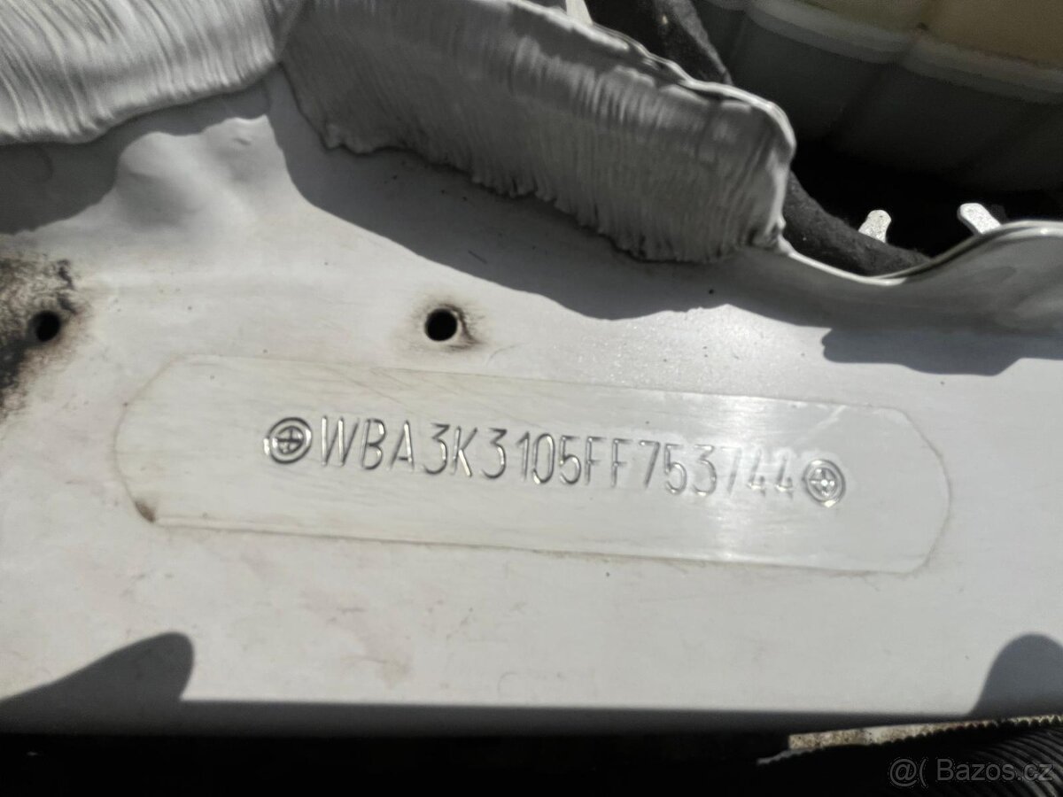 BMW Řada 3, 2015 BMW 320d - 12