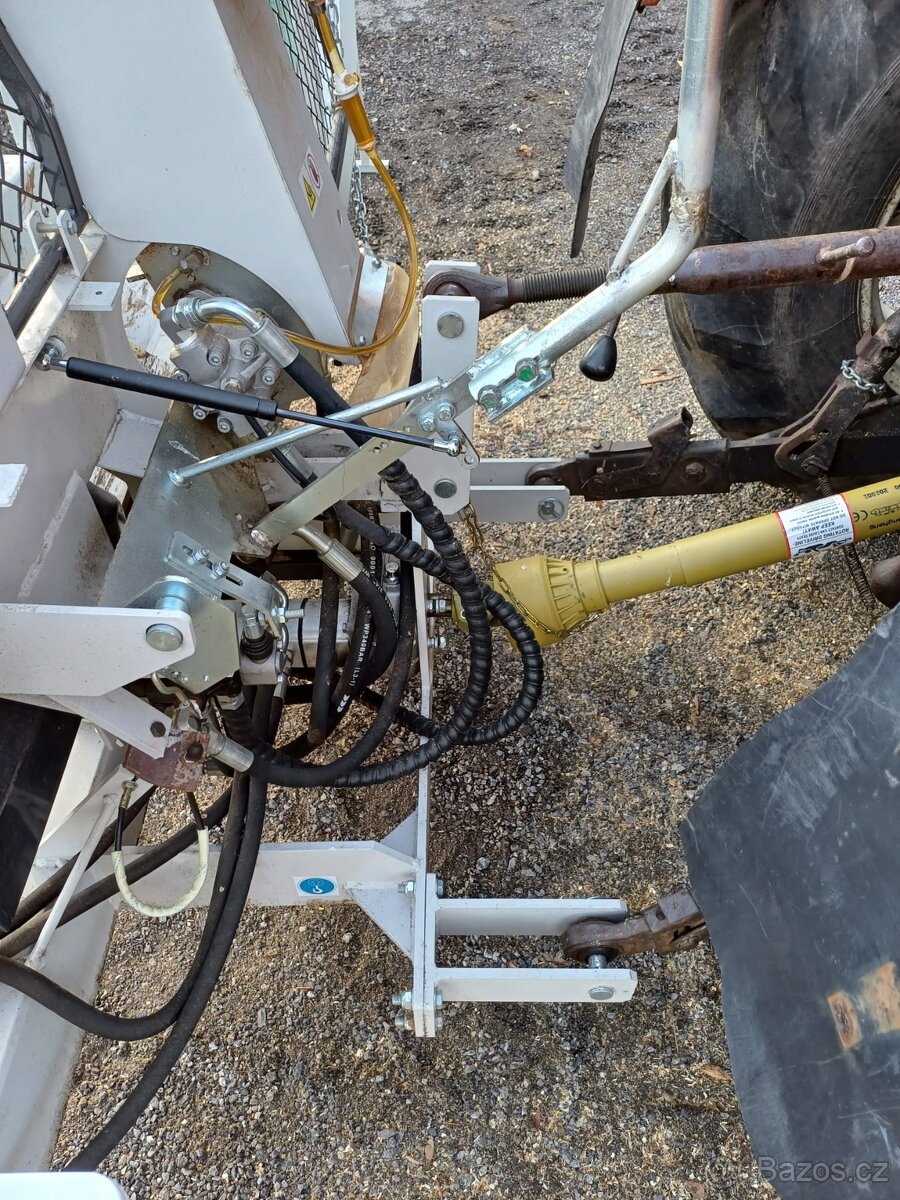 štípací poloautomat Lumag - 12