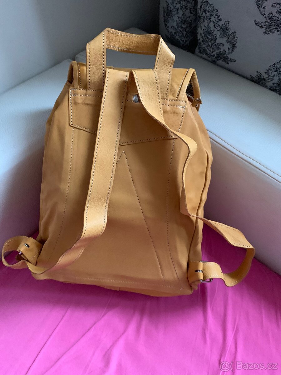 Nadherny kožený batoh novy - 12