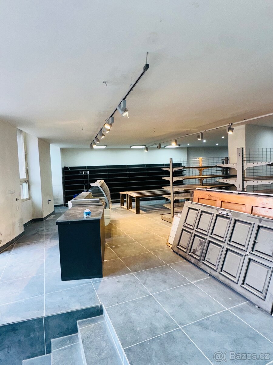 pronajem prostor Lze jej využít jako obchod, restaurance - 12