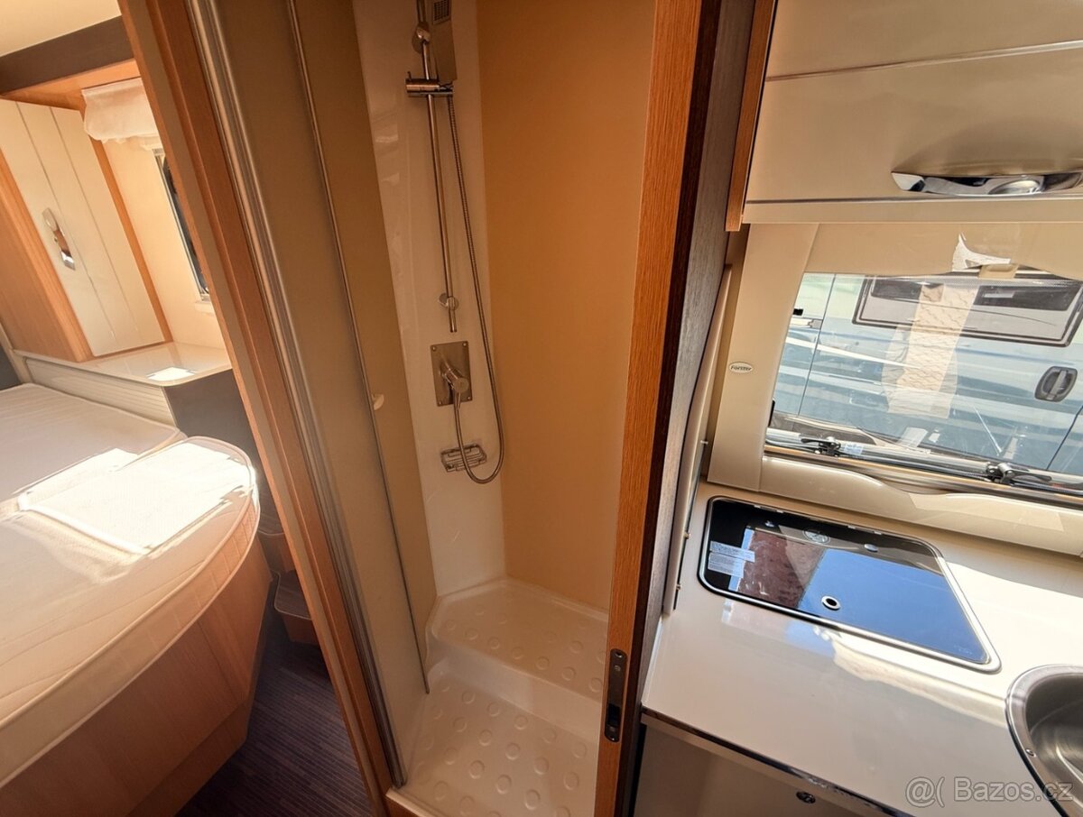 FORSTER 745 QB TOP VÝBAVA - 12