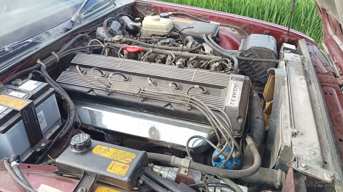 Jaguar XJ40 3.2 - 12