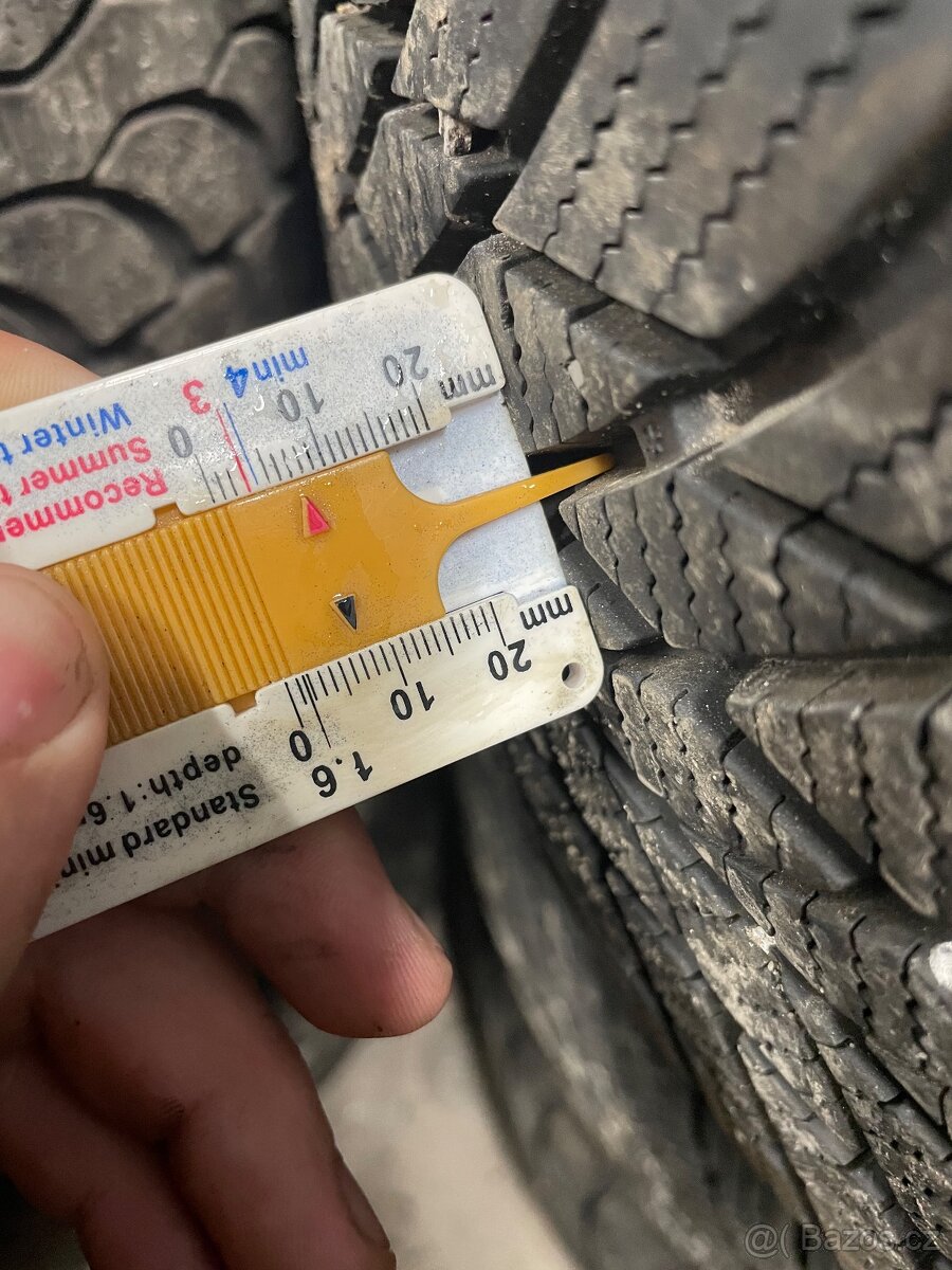 5x112 R17 6,5J ET39 BMW + 205/60 R17 zimné - 12