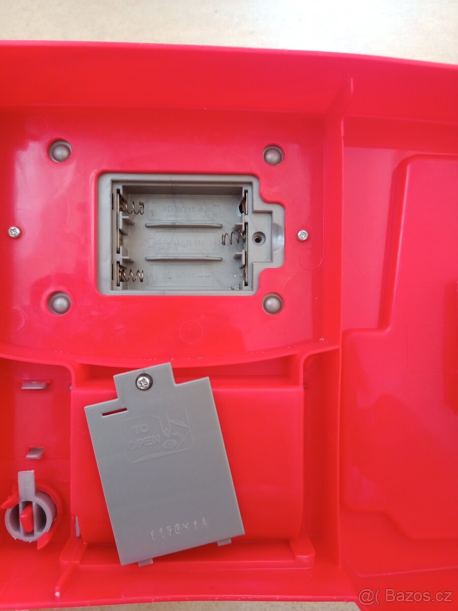 Prodám dětskou kuchyňku za 80 Kč - 12